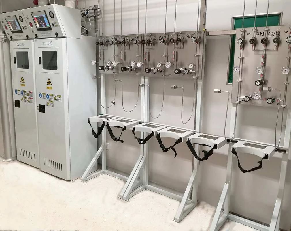 Gas Rack (GR)